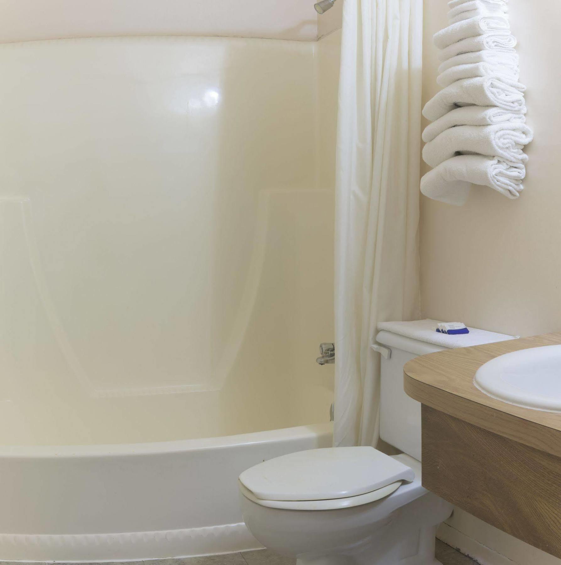 Sun-Dek Motel Medicine Hat Zewnętrze zdjęcie