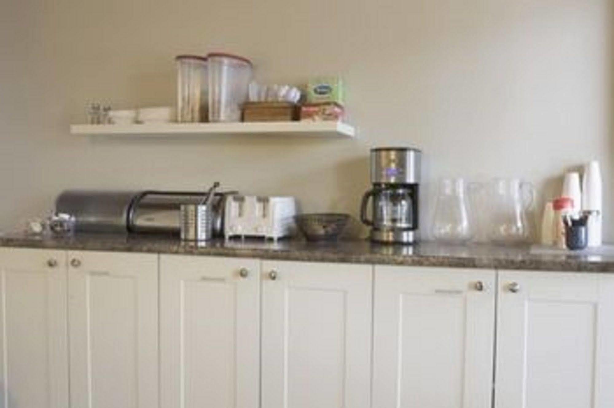 Sun-Dek Motel Medicine Hat Zewnętrze zdjęcie
